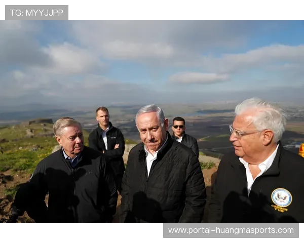 美国女排亨茨四夺最佳防守，格雷厄姆获最佳队友奖